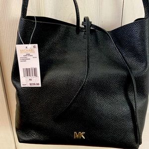 Michael Kors Large Messenger